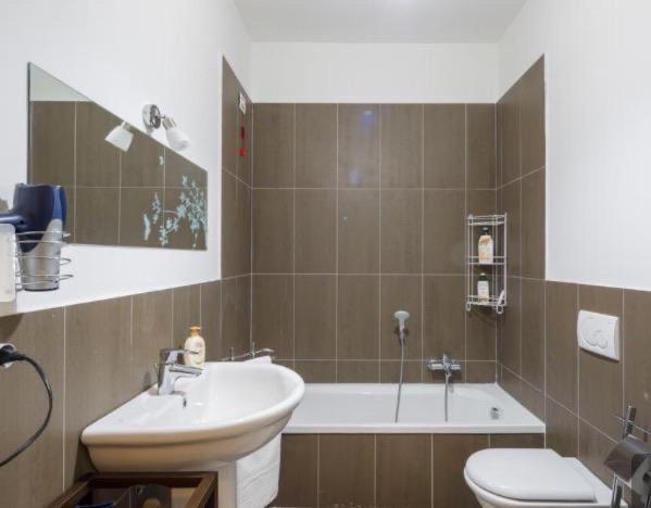 Cattaneo Arena Apartaments Verona Esterno foto